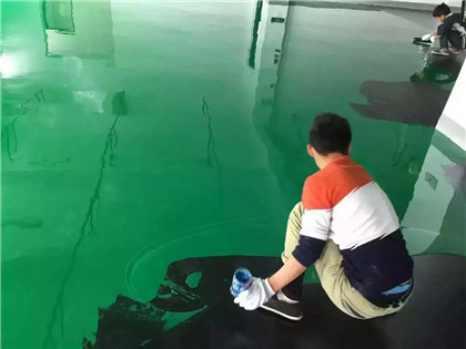 下花园下面给你一份环氧地坪漆施工的完整流程